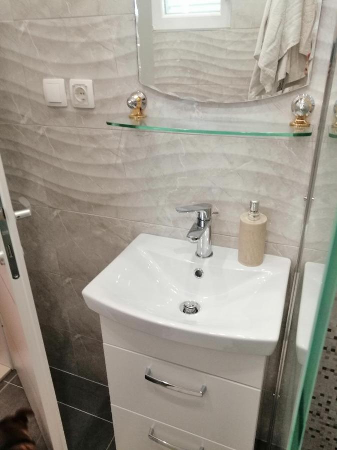 Apartman Ivo Apartment Baška Voda Екстериор снимка